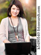 gemischtrassig, student, mit, laptop