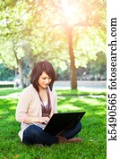 gemischtrassig, student, mit, laptop