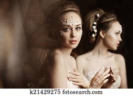 frau, mit, kreativ, make-up, von, perlen