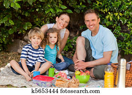 szczęśliwa rodzina, picnicking, w, przedimek określony przed rzeczownikami, gard