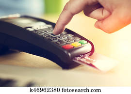 כרטיס אשראי, תשלום