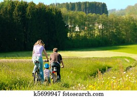 család, lovaglás, bicycles, alatt, nyár