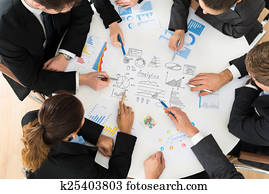 gesellschaft, von, businesspeople, analysieren, schaubild