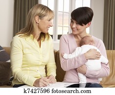 אמא, עם, תינוק של יילוד, לדבר, עם, אורח של בריאות, בבית