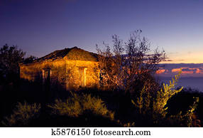 ישן, רפת, ב, חשכה