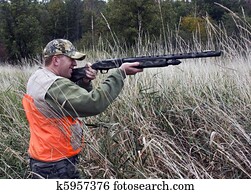 caçador, em, pântano, capim