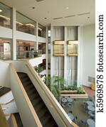 bürogebäude, vorhalle