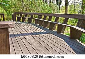 Holz Geländer Fotos | 1000+ Holz Geländer Bilder | Fotosearch