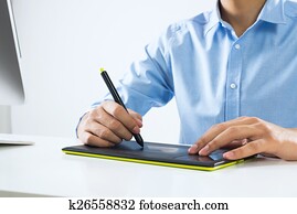Graphic designer Graphic designer