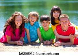 crianças, ao ar livre