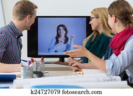 geschäftsmenschen, haben, on-line- sitzung