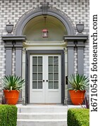 Eingangstür Stock Bild | k0399101 | Fotosearch