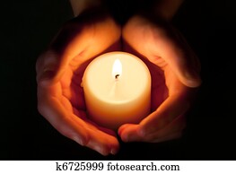 נר, בין, ה, ידיים