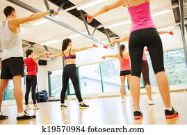 leute, klappend, mit, hanteln, rücken