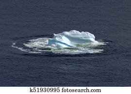 iceberg foundering, Fogo Island
