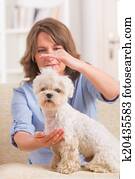 mujer, practicar, reiki, terapia