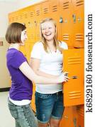 niñas adolescentes, chisme, por, armarios