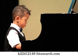 asian boy piano prodigy