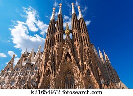Temple Expiatori de la Sagrada Familia - Barcelona Spain Temple Expiatori de la Sagrada Familia - Barcelona Spain