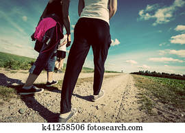 familia, ande, campo, en, un, soleado, day., piernas, perspective., vendimia, mirada