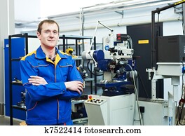 trabalhador, em, ferramenta, oficina