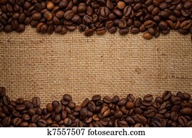 kaffeebohnen, auf, sackleinen, hintergrund kaffeebohnen, auf, sackleinen, hintergrund