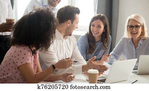 aufgeregt, verschieden, angestellte, fühlen, euphorisch, erreichen, geteilt, ziel