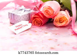 יום של אמאות