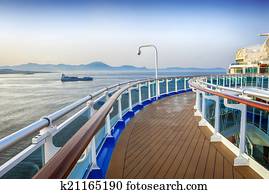 navio cruzeiro, convés