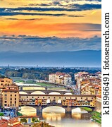 Bridges over Arno river in Florence Bridges over Arno river in Florence