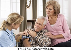 gesundheit besucher, nehmen, älter, mannes, blutdruck