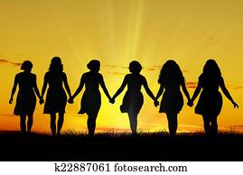 mulheres, andar, mãos dadas
