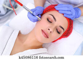 פרוצדורה, של, microdermabrasion.