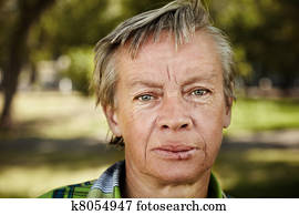 ללא בית, אישה