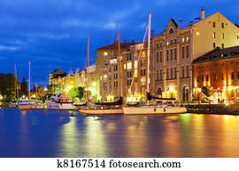 noturna, paisagem, de, a, cidade velha, em, helsínquia, finland noturna, paisagem, de, a, cidade velha, em, helsínquia, finland