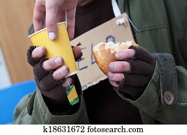 רחמים, ל, עני, ללא בית, איש