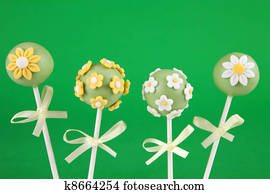 Fondant Kuchen Fotos | 1000+ Fondant Kuchen Images | Fotosearch