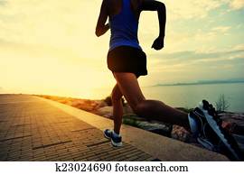 corredor, atleta, executando, em, seaside.