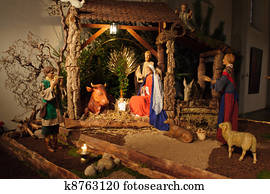 weihnachtsnativityszene, mit, 3 könige, präsentieren, geschenke, to, jesuskind, mary & joseph