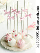Wedding cake pops Wedding cake pops