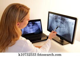 Dentistry explains a dental X-Ray Dentistry explains a dental X-Ray