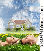 familia feliz, cerca, nuevo, house.