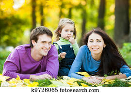 familia feliz, en, otoño