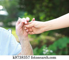 ge sig, a, blomma, till, senior, dam