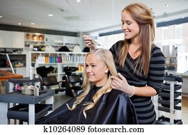 Hair Dye at Beauty Salon Hair Dye at Beauty Salon