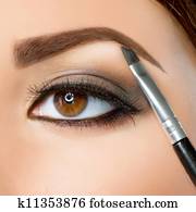 Make-up. Eyebrow Makeup. Brown Eyes Make-up. Eyebrow Makeup. Brown Eyes