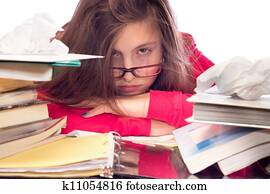 menina, oprimido, com, trabalho escola