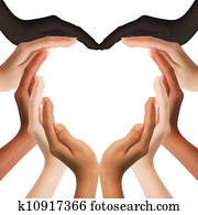 multirassisch, menschliche hände, machen, a, herz gestalt, weiß, hintergrund, mit, a, kopieren platz, mitte