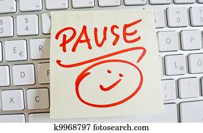 note on computer keyboard: pause