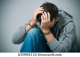 preso, adolescente, com, algemas